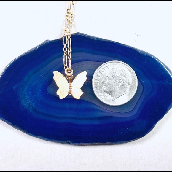 Butterfly Necklace, Dragonfly, Insect, Bee, Flower - Picture 5 of 9